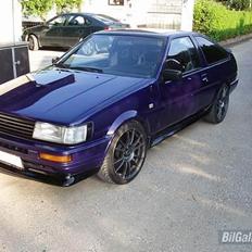 Toyota corolla coupe ae86 SOLGT