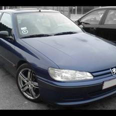 Peugeot             406 **SOLGT**