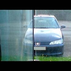 Peugeot             406 **SOLGT**