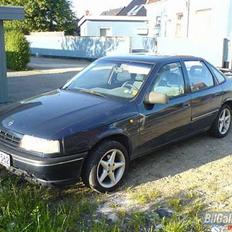 Opel Vectra 2.0i GL (Solgt)