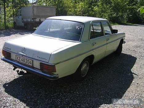 Mercedes Benz 240D-8 aut. billede 4