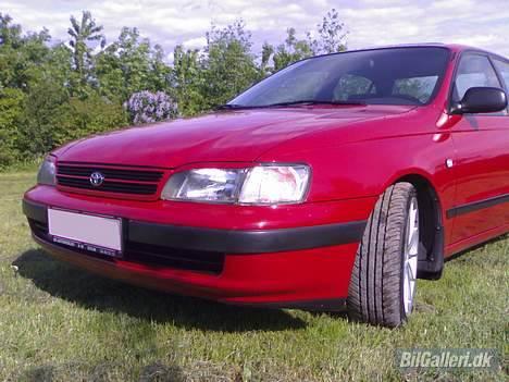 Toyota Carina E ###Solgt### - Her har vi så øjenskyggerne igen billede 6