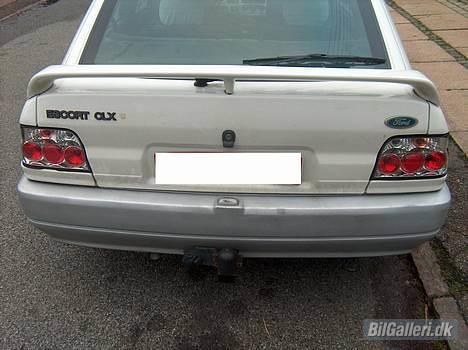 Ford Escort CLX mk. V (R.I.P) billede 3