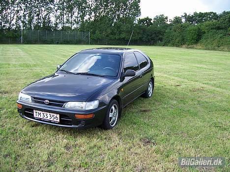 Toyota Corolla 1,3 Xli - Solgt   - Billede taget den 19.08.2006  billede 2