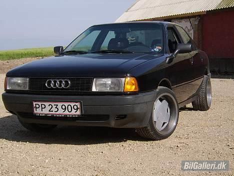 Audi total skadt øv billede 9