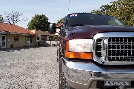 Ford Excursion XLT V10 LTD billede 13