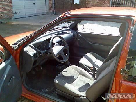 Daihatsu Charade total skadet billede 5