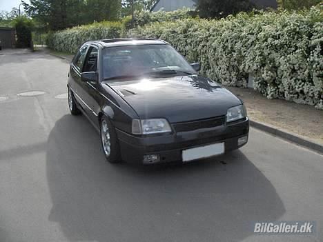 Opel Kadett 2.0 16V *Til Salg* billede 3