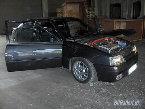 Opel Kadett 2.0 16V *Til Salg* billede 9