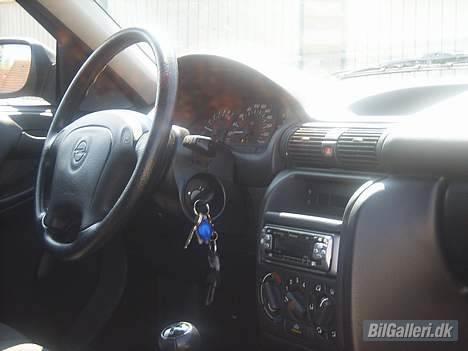 Opel Astra F 1,6 -Totalskadet- billede 17