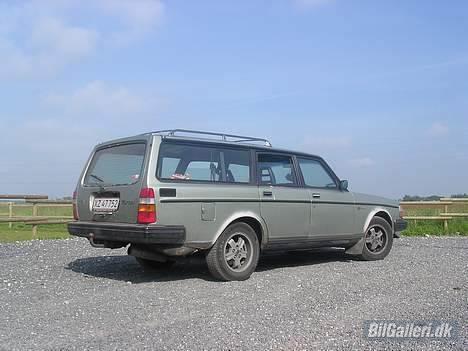 Volvo 245 turbo (solgt) billede 4