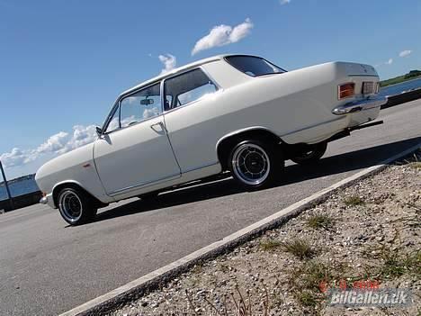 Opel kadett b solgt billede 15