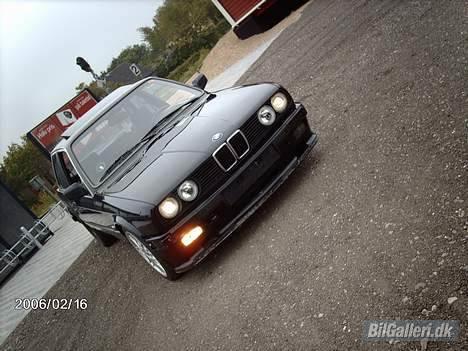 BMW E30 320I billede 19