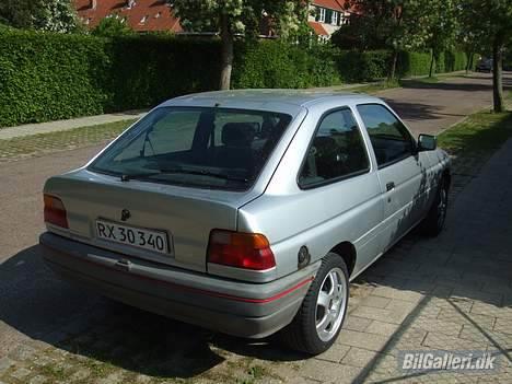 Ford Escort 1.6i MK5 (Solgt) billede 2