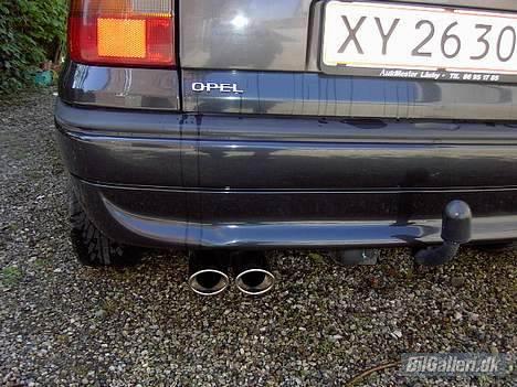 Opel Astra f solgt - Anhængertræk er blevet pillet at billede 11