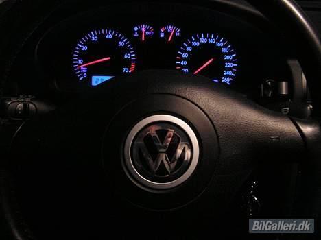 VW Passat 2.3 VR5 "SOLGT" billede 15