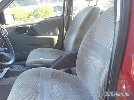 Ford Sierra 2,3 V6 **SOLGT** billede 3