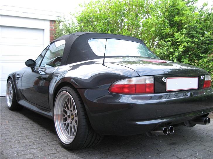 BMW Z3 M-Roadster - Lige et enkelt billede af de nye BBS le mans fælge - flere kommer når undervognen er monteret. billede 1