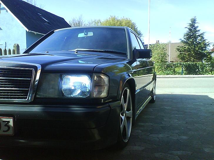 Mercedes Benz 190E 2,3 16V billede 4