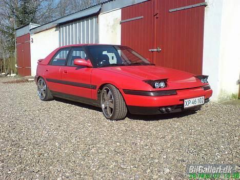 Mazda 323F billede 16