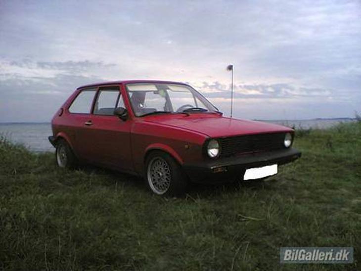 {{currentPhoto.altText}} billede {{currentPhoto.number}}