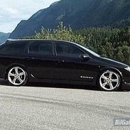 Nissan PRIMERA P12 ST.V