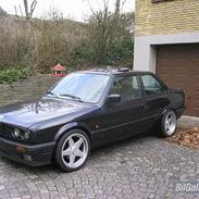 BMW 325i E30 (Solgt)