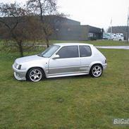 Peugeot 205 rally