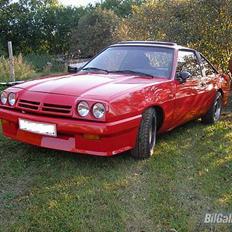 Opel manta b --solgt---