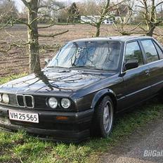 BMW 318i (Solgt)..