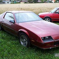 Chevrolet Camaro V6 2.8i