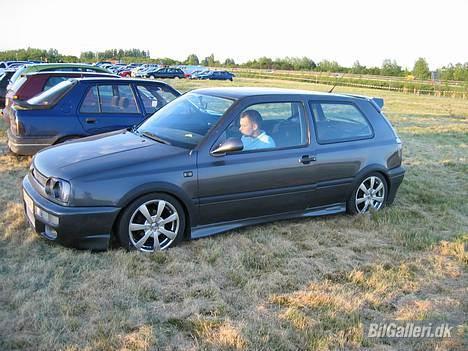 VW Golf III 1,8 - taget ved race i køge billede 3