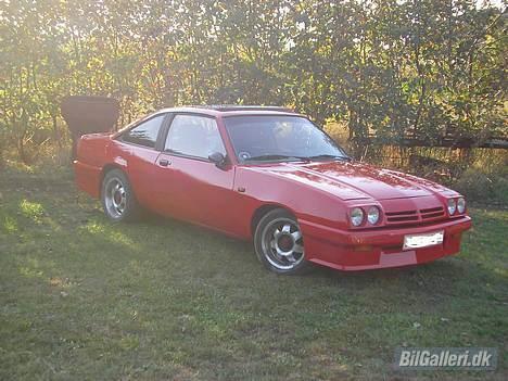Opel manta b --solgt--- billede 3