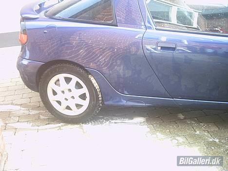 Opel tigra - de orginale infarvede sideskørter og vinter alufælgene billede 8