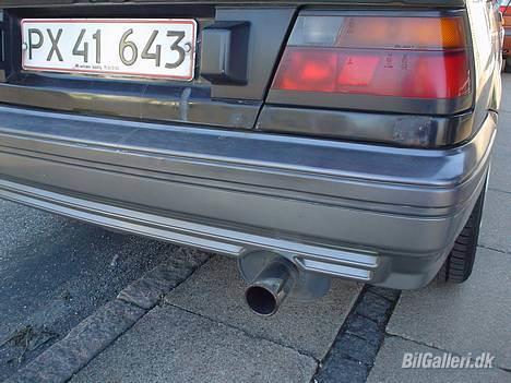 Nissan Sunny billede 4