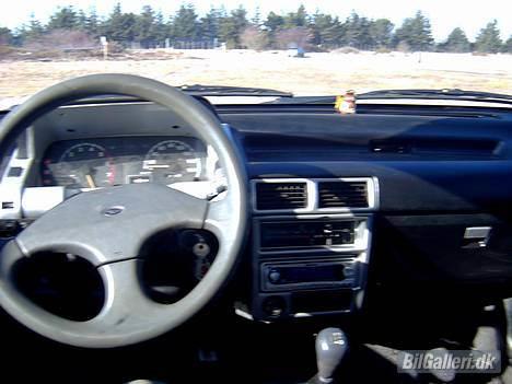 Daihatsu Charade 1,0 TD - omdrejningstælleren virker somtider :-) billede 6