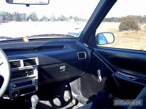 Daihatsu Charade 1,0 TD - Kunne godt trænge til at blive vasket billede 7