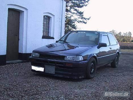 Toyota Corolla EE80 billede 3