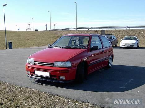 Daihatsu Charade billede 2