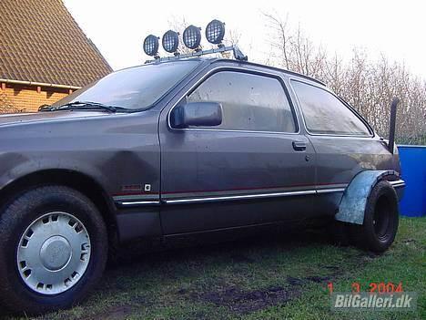 Ford Sierra 1,6 Laser billede 2