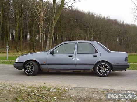 Ford Sierra 2.0i CL *Solgt* billede 6