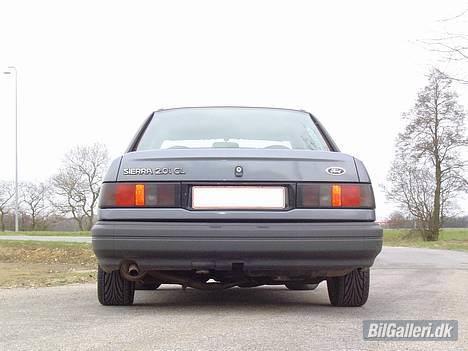 Ford Sierra 2.0i CL *Solgt* billede 7