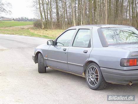 Ford Sierra 2.0i CL *Solgt* billede 8