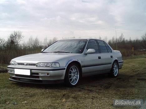Honda Accord 2,0i (solgt) billede 1