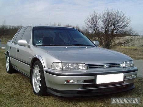 Honda Accord 2,0i (solgt) billede 2