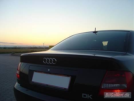 Audi A4 1,8 Turbo -Solgt- billede 2