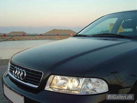 Audi A4 1,8 Turbo -Solgt- billede 3