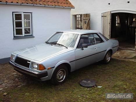 Mazda 626 coupe´ billede 1