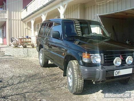 Mitsubishi Pajero - Bil billede 1