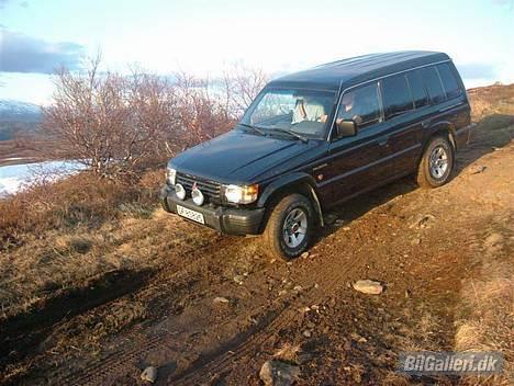 Mitsubishi Pajero - På fjellet billede 3